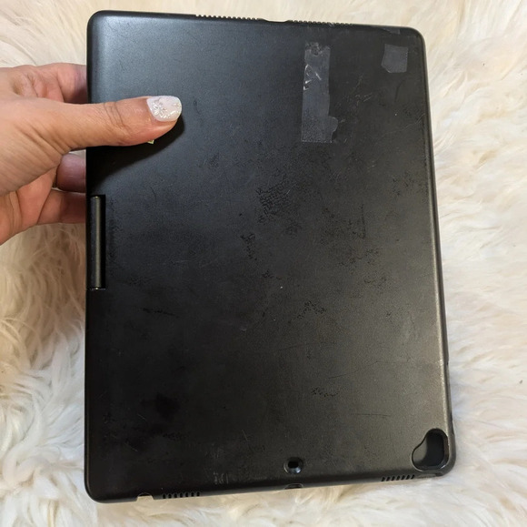 360X All In One 360 Degree Keyboard Case For iPad 9.7" Multi Color Backlight - Picture 3 of 5